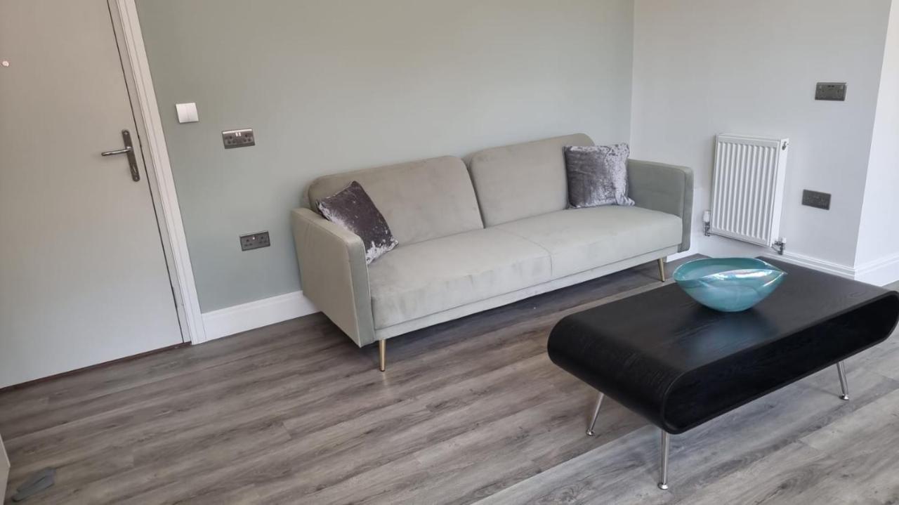 Jasmin Apartments - Luxury 1 & 2 Bedroom Units With Free Parking Bushey Exteriér fotografie